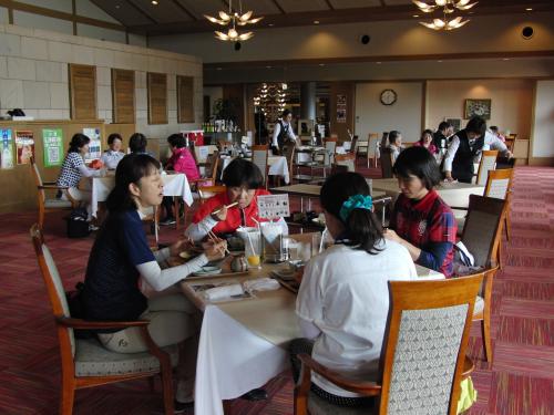 昼食 2018konnpe.jpg