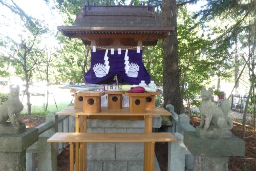 202509稲荷神社祭お供え.JPG